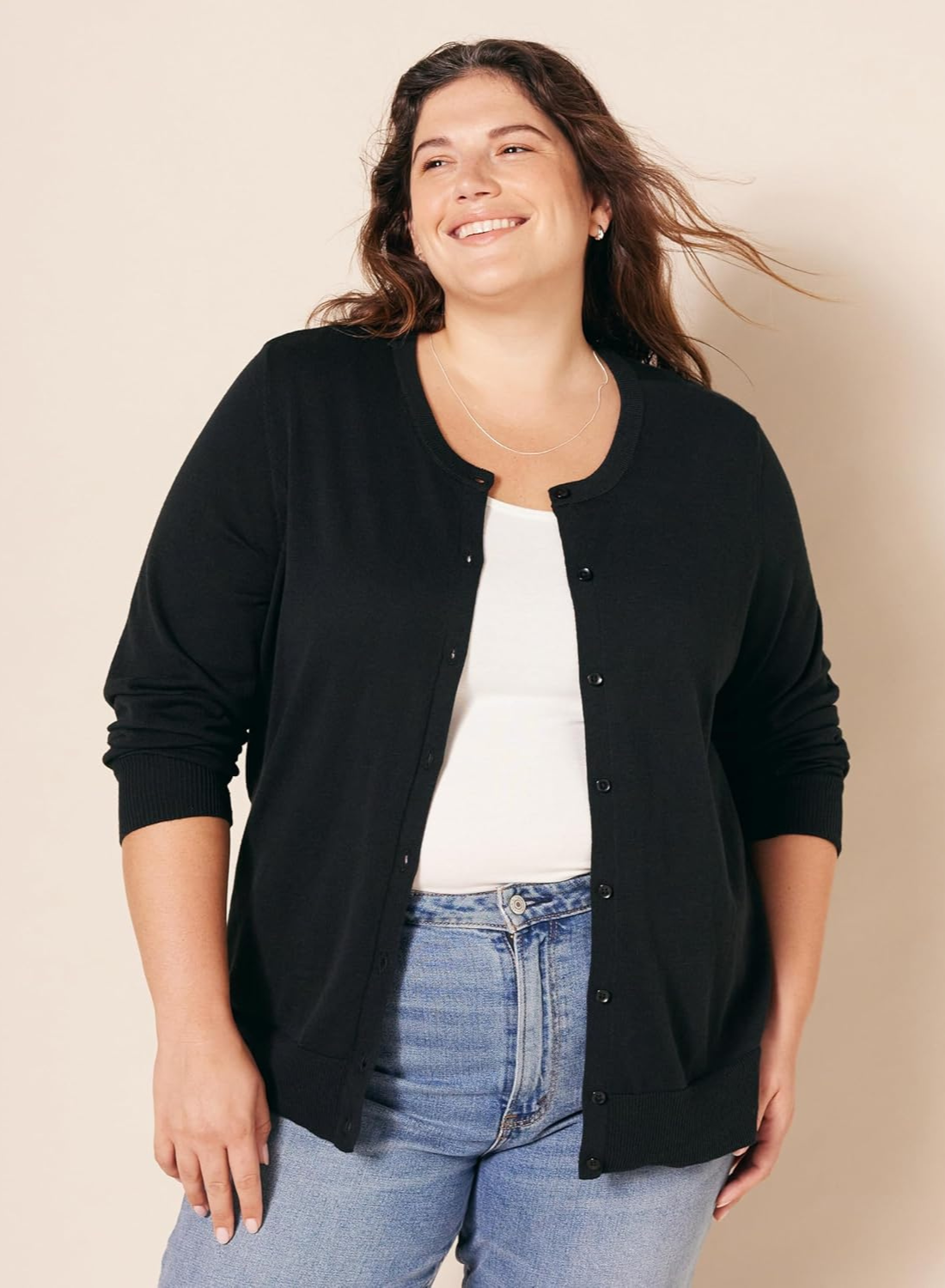 Lightweight Buttoned Front Cardigan - Image 12